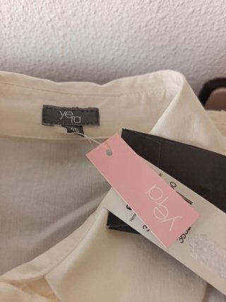 Camisa Yera Blanca Volantes Perlas