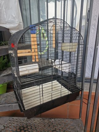 Jaula grande para pájaros