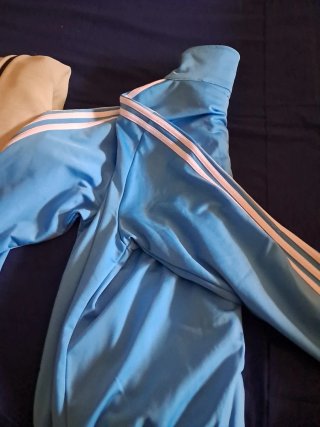 Chaqueta Adidas chándal azul claro