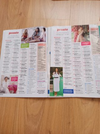 Lote 8 revistas y 1 periodico