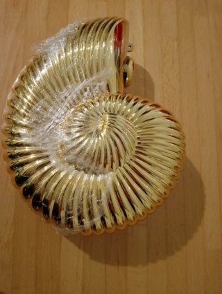 Bolso Caracola Dorado Cadena