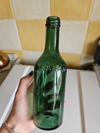 Botella Agua Carabaña Verde Antigua