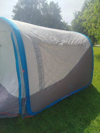 Avancé hinchable Quechua con suelo e inchador