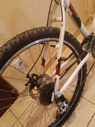 Bicicleta Btwin Rockrider 5.3 Disco 26