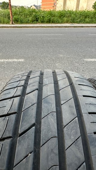4 Ruedas Roadx RXMOTION 185/55 R14