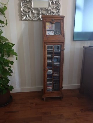 Mueble C.D. madera y cristal