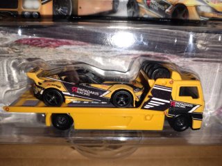 Hot Wheels Team Transport Toyota GR Supra