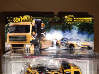 Hot Wheels Team Transport Toyota GR Supra