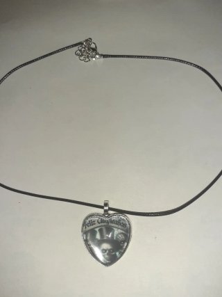 Collar Corazón Virgen María