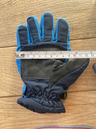 Guantes de Nieve Azules y Negros