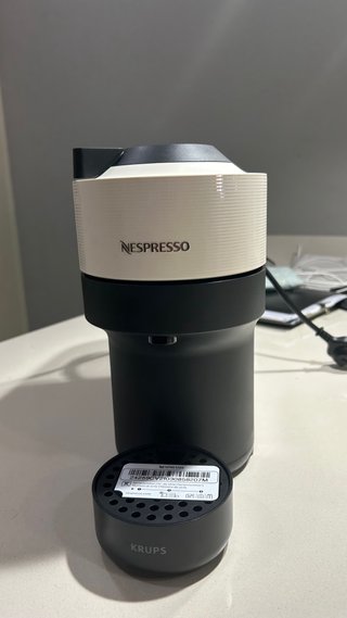 Cafetera Nespresso Krups sin estrenar