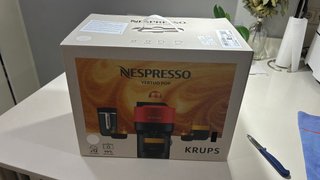 Cafetera Nespresso Krups sin estrenar
