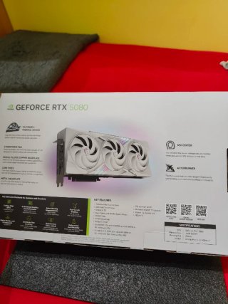 MSI RTX 5080 Gaming Trio White