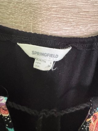 Camiseta Springfield floral negra