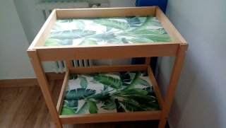 Cambiador bebé sniglar IKEA+colchón hinchable IKEA