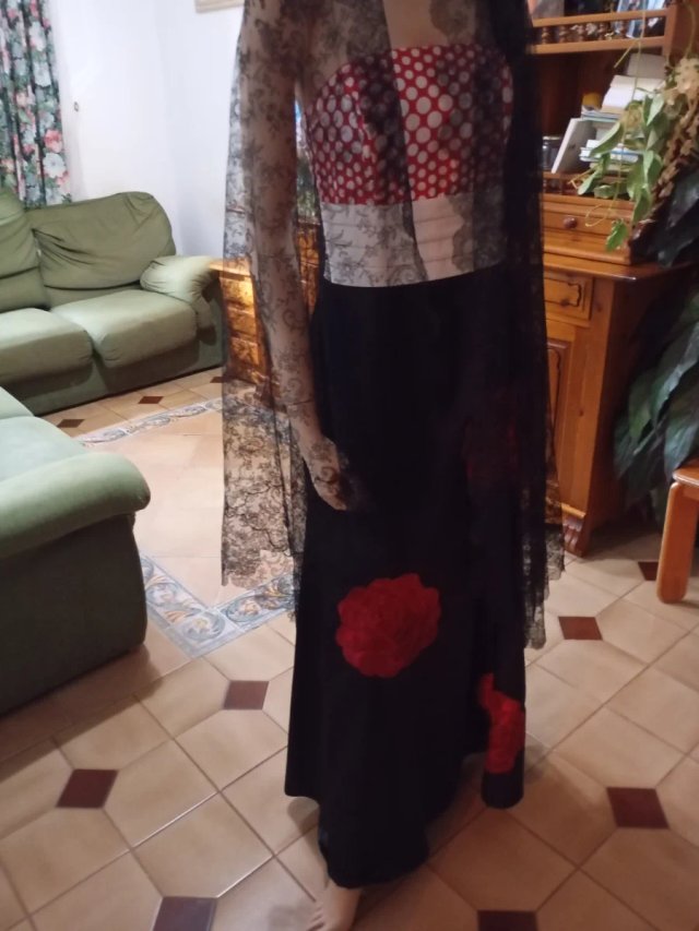 Mantilla Chantilly Francés Seda Negra