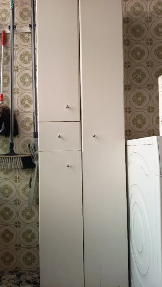 Armario de limpieza multiusos