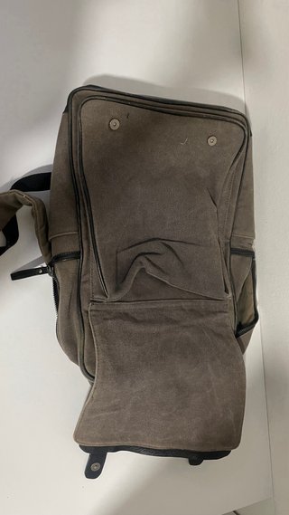 Mochila de lona y cuero