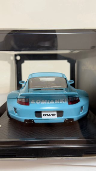 Porsche RWB 1:18 Ignition Model