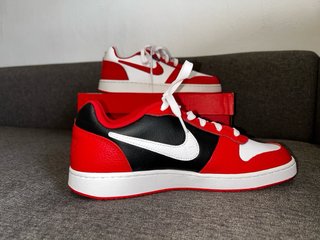 Zapatillas Nike Ebernon Low Prem Rojas y Blancas