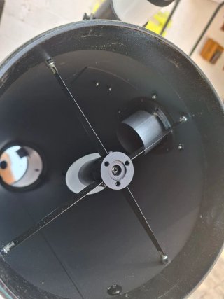 Telescopio Sky-Watcher Classic 200P + Colimador