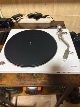 Denon Tocadiscos con USB leer anuncio