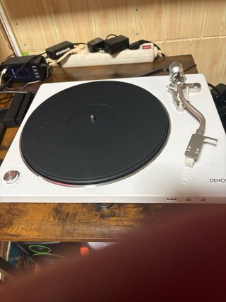 Denon Tocadiscos con USB leer anuncio