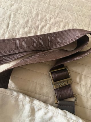 Bolso bandolera Tous beige y marrón