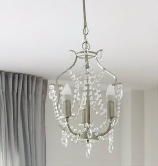 Lámpara colgante de cristal y metal