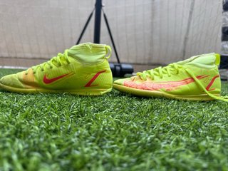 Zapatos Nike Fútbol Sala y Césped