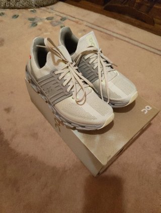 Zapatillas On Cloudswift Glacier Talla 41