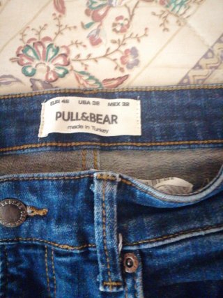 Pantalón vaquero azul talla 42