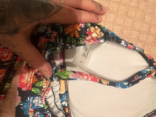 Bikini negro estampado floral