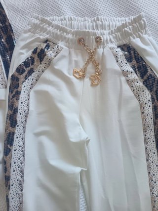 Chándal Charlize Fashion Mujer Blanco/Oro
