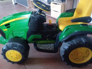 Tractor Infantil John Deere nuevo con remolque
