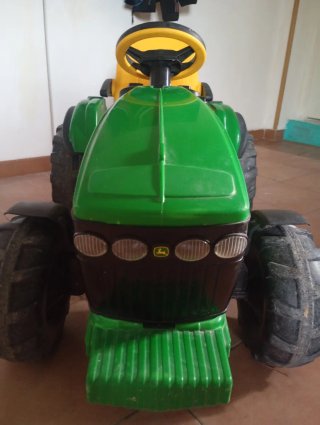 Tractor Infantil John Deere nuevo con remolque