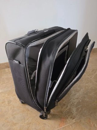 Maleta Delsey Paris Trolley Negra