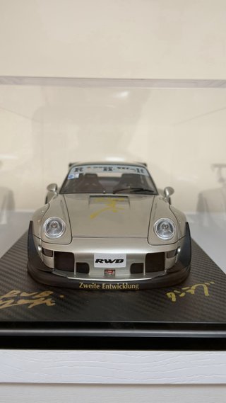 Porsche RWB 1:18 Ignition Model