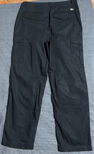 Pantalón Lacoste Straight Fit.