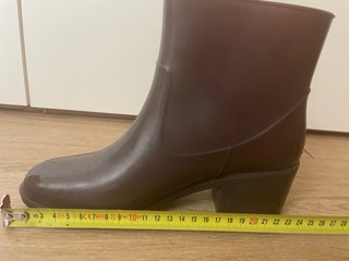 Botas de agua Bimba y Lola marrones-berenjena.