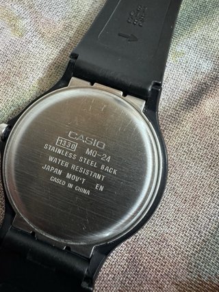Reloj Casio Analógico Clásico Negro