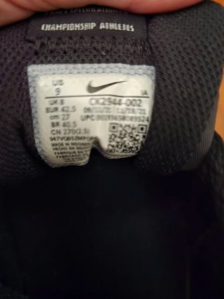 Zapatillas Nike Venture Runner Negras