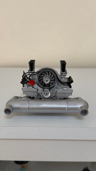 Miniatura Motor Porsche 911 1:10
