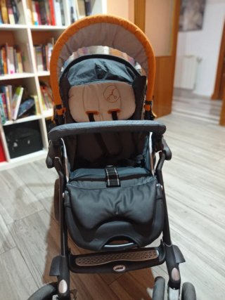Carrito de bebé Jané dos piezas.