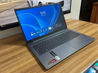 ORDENADOR PORTÁTIL 16 GB RAM