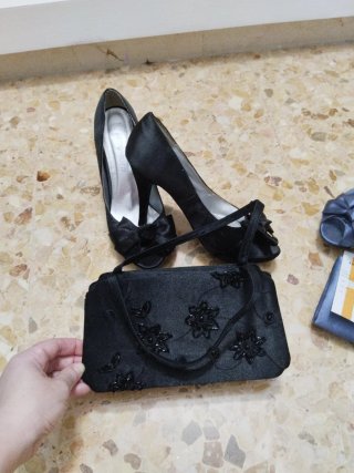 Conjunto bolso y zapatos de fiesta negros