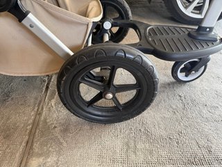 Bugaboo Carro con Capazo, Sillita y Patín