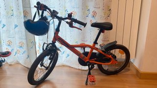 Bici 16 pulgadas, buen estado.Regalo casco.