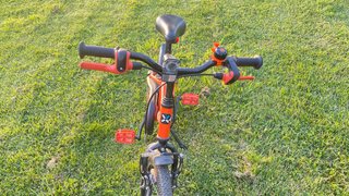 Bici 16 pulgadas, buen estado.Regalo casco.