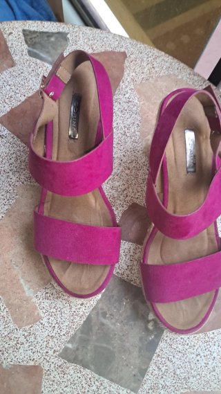 Sandalias de tacón alto color rosa talla 38